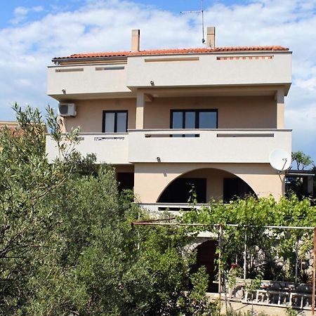 Rooms With A Parking Space Krk - 13553 Vrh (Krk) Exterior foto